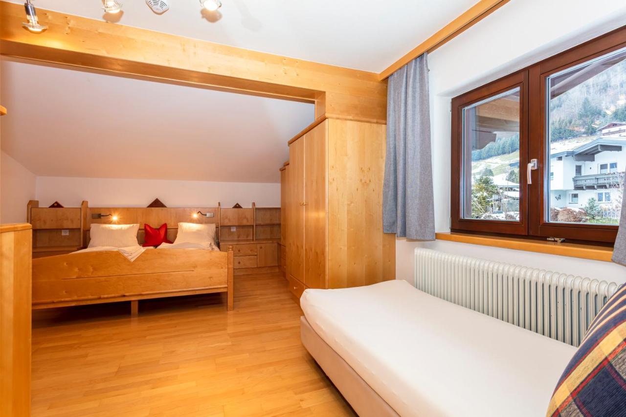 Hoelzl Bed & Breakfast Neukirchen am Großvenediger Εξωτερικό φωτογραφία