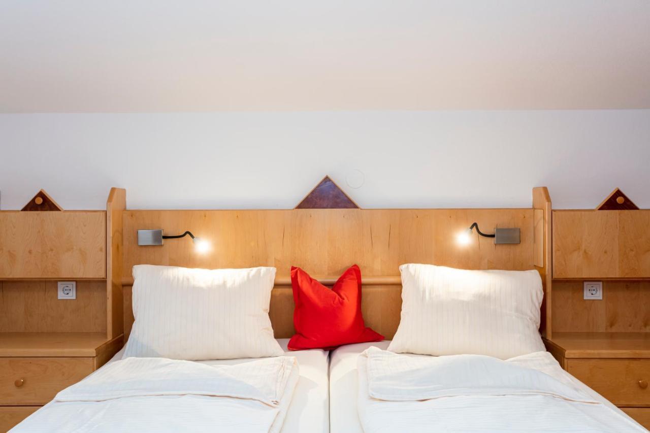 Hoelzl Bed & Breakfast Neukirchen am Großvenediger Εξωτερικό φωτογραφία